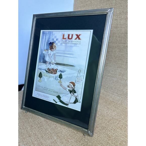 Vintage Art Deco Silver Metal Picture Frame 10x13 Etched Corners Velour Back - Picture 5 of 13